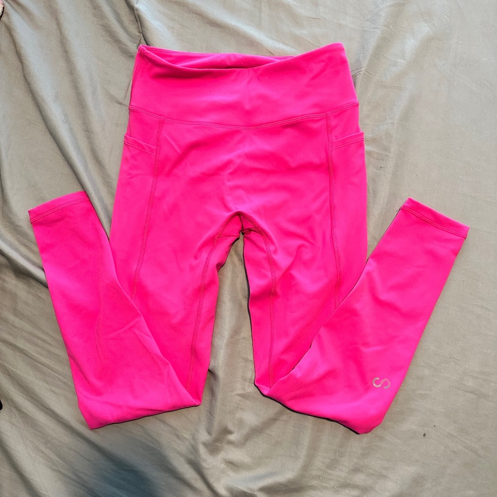 Curves N Combatboots Regal Hot Pink w/Booty Scrunch Leggings